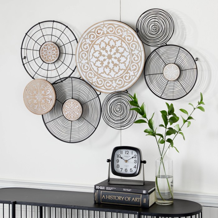 Large round wall decor