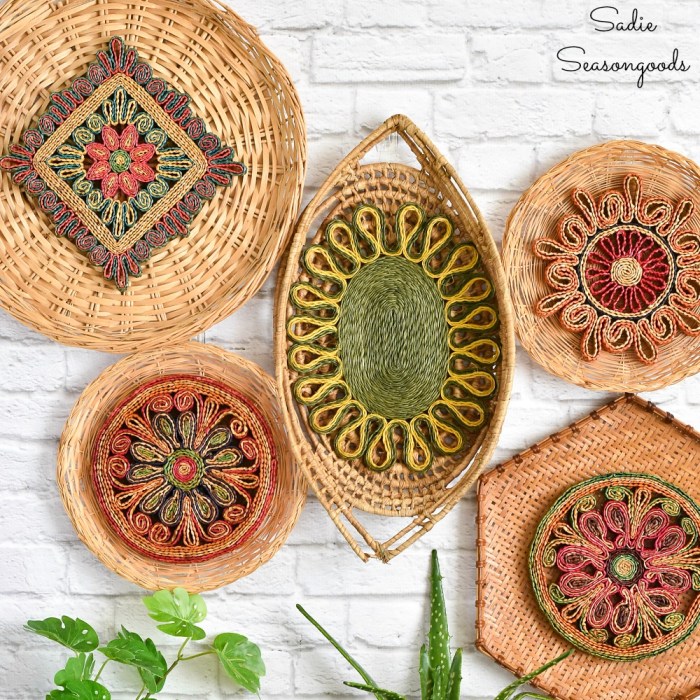 Flat basket wall decor