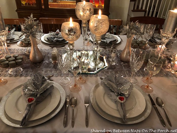 Elegant dinner party table decor