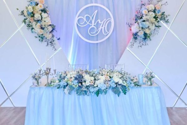 Head table decor ideas