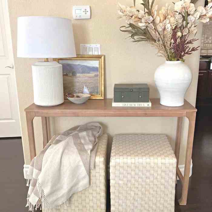 Console table fall decor ideas