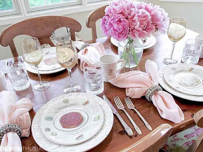 Small table decor ideas