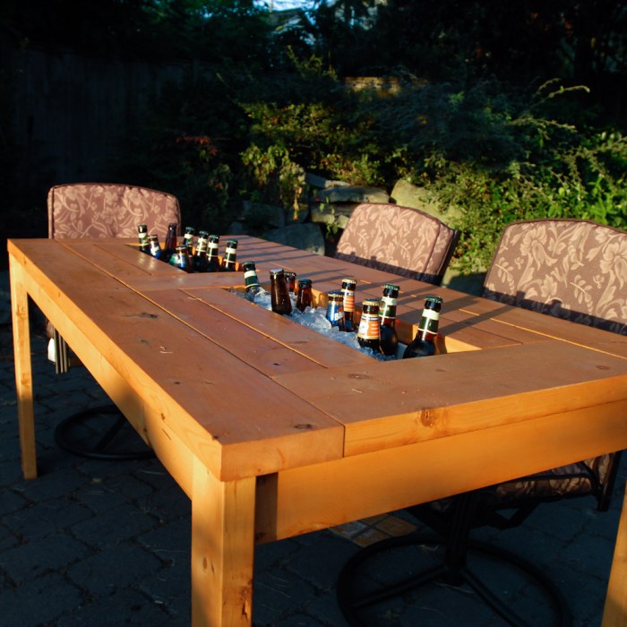 Patio table decor ideas