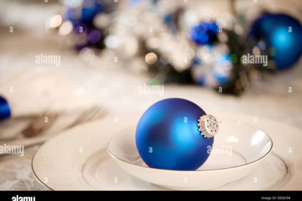 Blue and white table decor